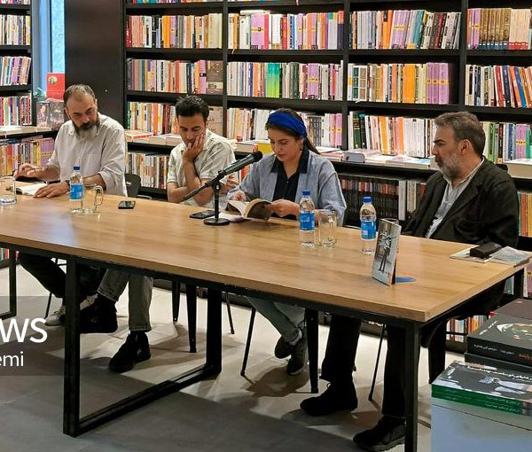 ناخن کشیدن روی صورت شفیع‌الدین